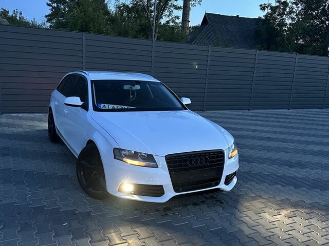 Білий Ауді А4, об'ємом двигуна 1.8 л та пробігом 230 тис. км за 11000 $, фото 3 на Automoto.ua