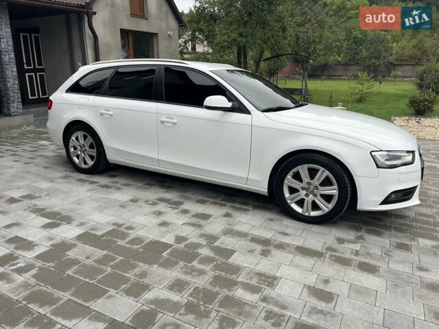 Білий Ауді А4, об'ємом двигуна 2 л та пробігом 325 тис. км за 12200 $, фото 2 на Automoto.ua