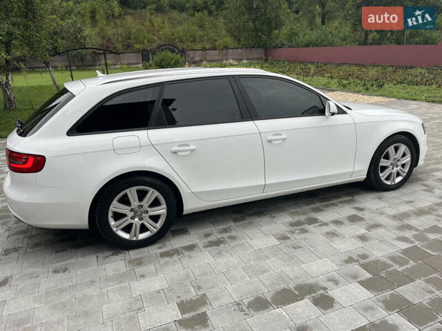 Білий Ауді А4, об'ємом двигуна 2 л та пробігом 325 тис. км за 12200 $, фото 5 на Automoto.ua