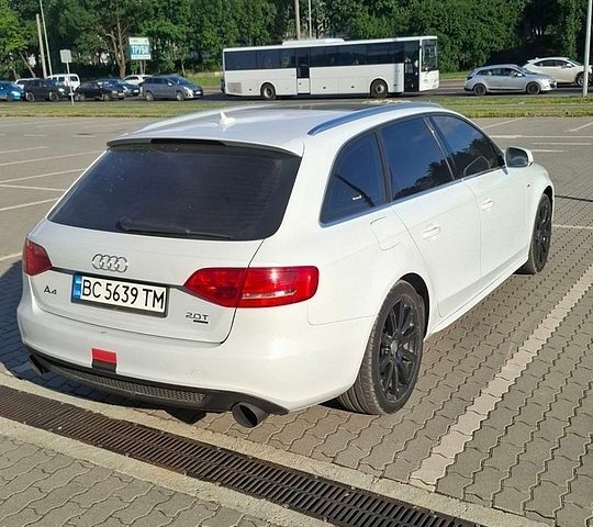 Білий Ауді А4, об'ємом двигуна 2 л та пробігом 246 тис. км за 9000 $, фото 22 на Automoto.ua