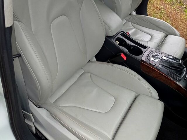 Ауді А4 2012 у Дніпро (Дніпропетровську) на Automoto.ua Білий Ауді А4, об'ємом двигуна 2 л та пробігом 280 тис. км за 15000 $, фото 6 на Automoto.ua