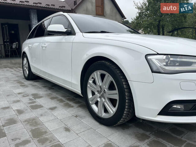 Білий Ауді А4, об'ємом двигуна 2 л та пробігом 325 тис. км за 12200 $, фото 10 на Automoto.ua