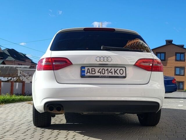 Білий Ауді А4, об'ємом двигуна 2 л та пробігом 240 тис. км за 10500 $, фото 2 на Automoto.ua