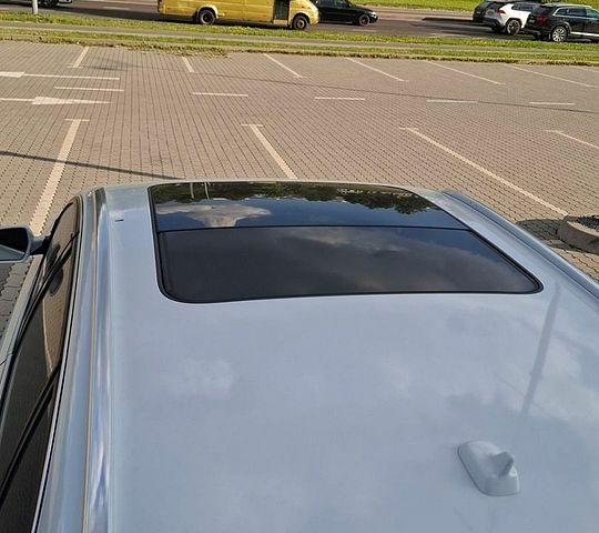 Білий Ауді А4, об'ємом двигуна 2 л та пробігом 246 тис. км за 9000 $, фото 26 на Automoto.ua