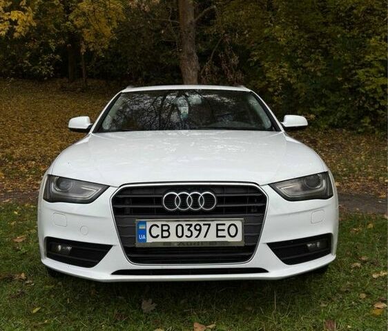 Білий Ауді А4, об'ємом двигуна 2 л та пробігом 340 тис. км за 10800 $, фото 5 на Automoto.ua