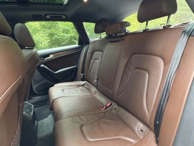 Білий Ауді А4, об'ємом двигуна 2 л та пробігом 170 тис. км за 14500 $, фото 14 на Automoto.ua