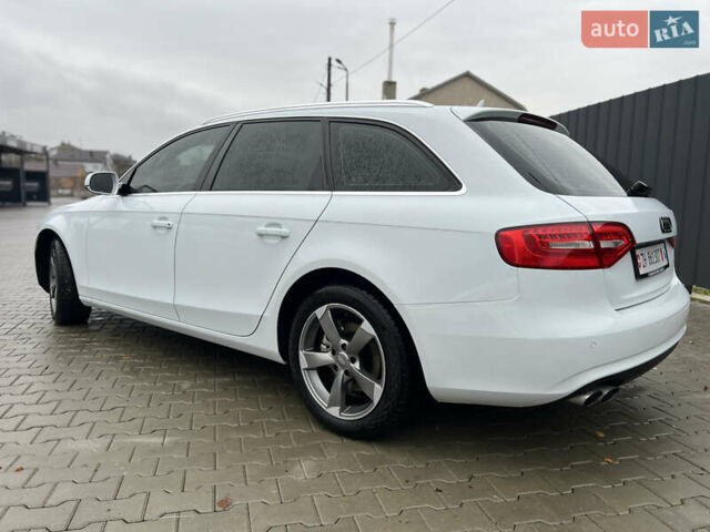 Белый Ауди А4, объемом двигателя 2 л и пробегом 255 тыс. км за 13600 $, фото 5 на Automoto.ua