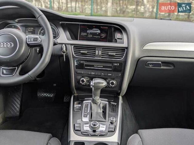 Белый Ауди А4, объемом двигателя 2 л и пробегом 266 тыс. км за 10999 $, фото 28 на Automoto.ua