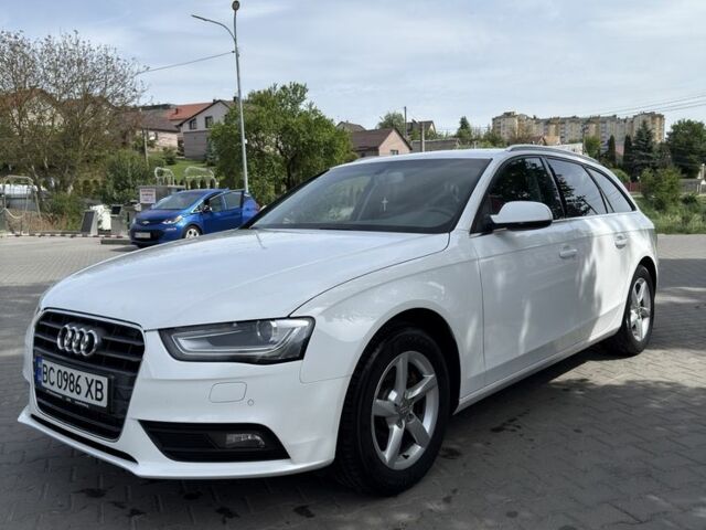 Білий Ауді А4, об'ємом двигуна 2 л та пробігом 233 тис. км за 12350 $, фото 1 на Automoto.ua