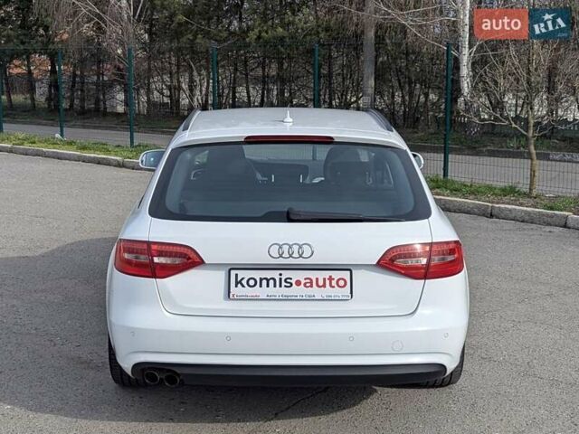 Белый Ауди А4, объемом двигателя 2 л и пробегом 266 тыс. км за 10999 $, фото 12 на Automoto.ua