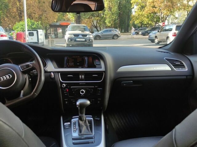 Белый Ауди А4, объемом двигателя 2 л и пробегом 189 тыс. км за 17800 $, фото 6 на Automoto.ua