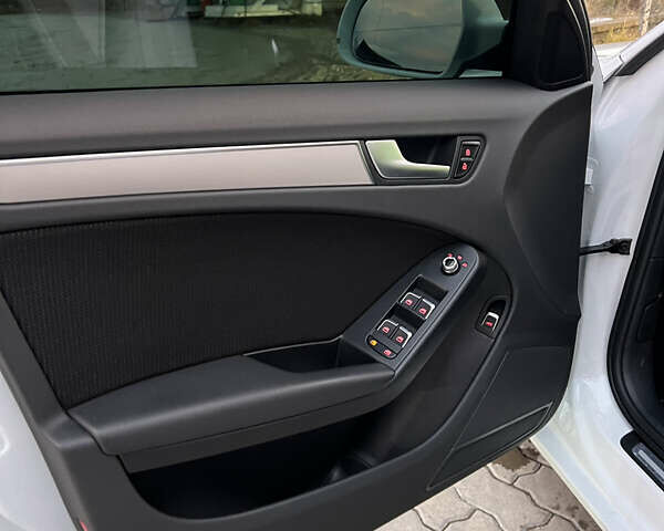 Білий Ауді А4, об'ємом двигуна 1.97 л та пробігом 197 тис. км за 16800 $, фото 29 на Automoto.ua