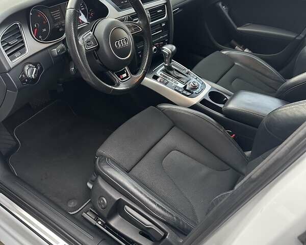 Білий Ауді А4, об'ємом двигуна 1.97 л та пробігом 250 тис. км за 13999 $, фото 14 на Automoto.ua