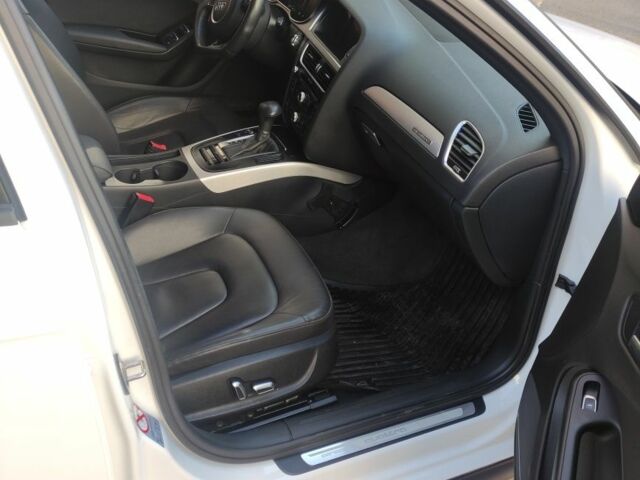 Білий Ауді А4, об'ємом двигуна 2 л та пробігом 197 тис. км за 17500 $, фото 2 на Automoto.ua