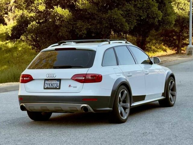 Білий Ауді А4, об'ємом двигуна 2 л та пробігом 64 тис. км за 3200 $, фото 3 на Automoto.ua