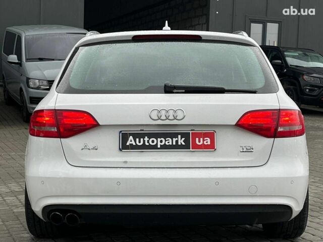 Ауді А4 2014 у Львові на Automoto.ua Білий Ауді А4, об'ємом двигуна 2 л та пробігом 299 тис. км за 14890 $, фото 8 на Automoto.ua