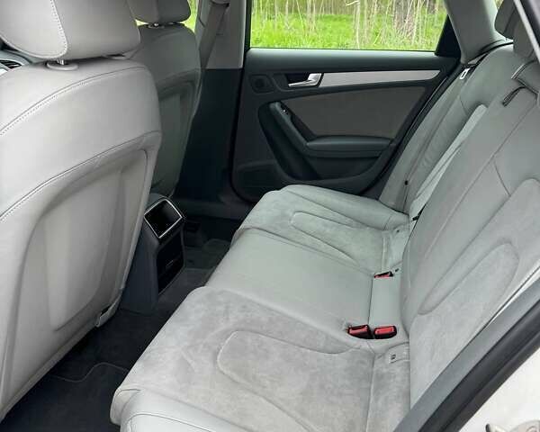 Белый Ауди А4, объемом двигателя 1.97 л и пробегом 144 тыс. км за 25300 $, фото 46 на Automoto.ua