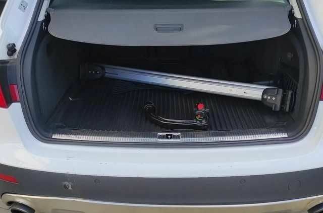 Білий Ауді А4, об'ємом двигуна 2 л та пробігом 123 тис. км за 8950 $, фото 14 на Automoto.ua