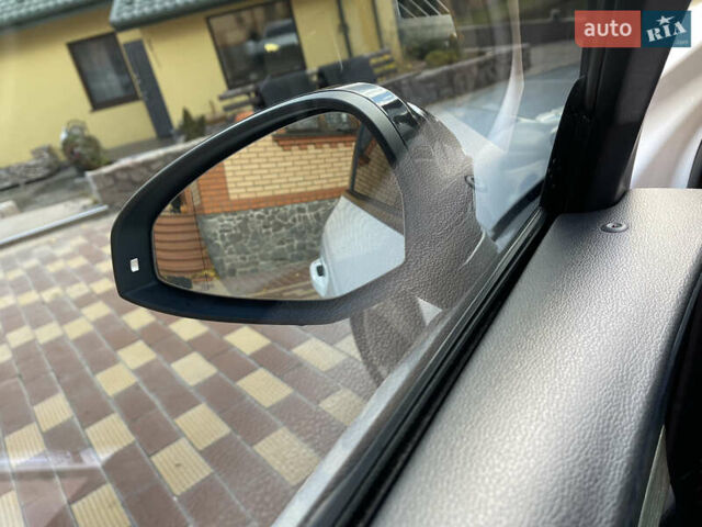 Белый Ауди А4, объемом двигателя 1.98 л и пробегом 113 тыс. км за 22799 $, фото 34 на Automoto.ua