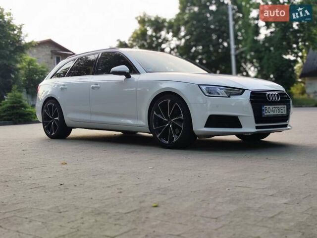 Белый Ауди А4, объемом двигателя 2 л и пробегом 228 тыс. км за 17850 $, фото 8 на Automoto.ua
