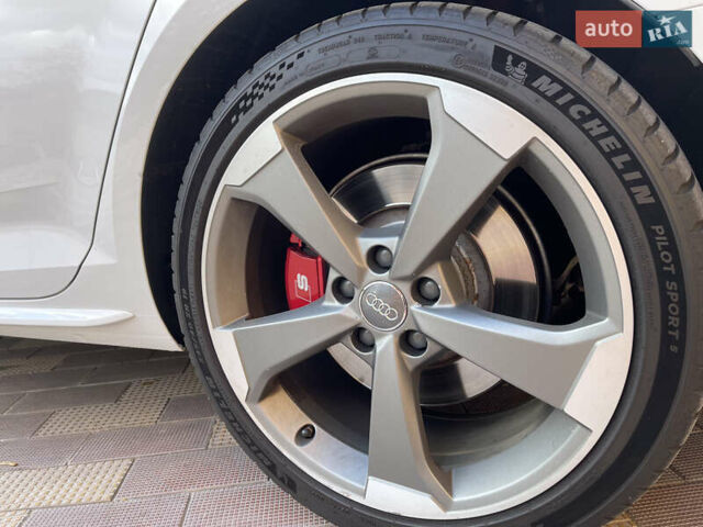 Белый Ауди А4, объемом двигателя 1.98 л и пробегом 113 тыс. км за 22799 $, фото 20 на Automoto.ua