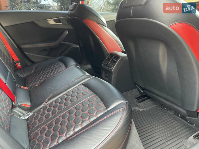 Белый Ауди А4, объемом двигателя 1.98 л и пробегом 113 тыс. км за 22799 $, фото 71 на Automoto.ua