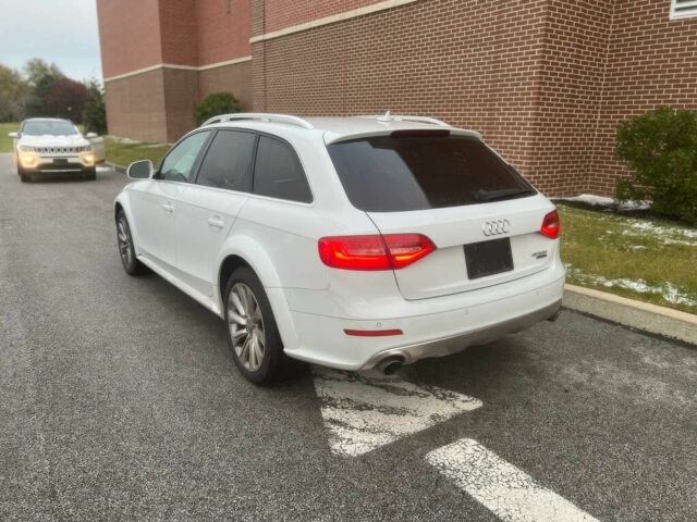 Белый Ауди А4, объемом двигателя 2 л и пробегом 77 тыс. км за 13800 $, фото 5 на Automoto.ua