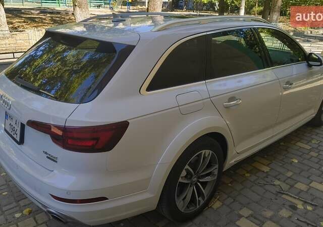 Белый Ауди А4, объемом двигателя 1.98 л и пробегом 80 тыс. км за 26000 $, фото 7 на Automoto.ua