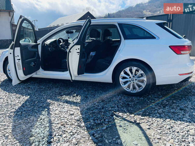 Белый Ауди А4, объемом двигателя 2 л и пробегом 260 тыс. км за 18500 $, фото 4 на Automoto.ua