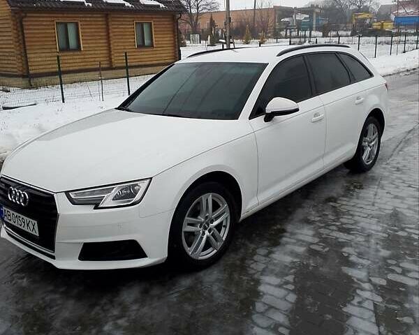 Белый Ауди А4, объемом двигателя 2 л и пробегом 368 тыс. км за 15300 $, фото 3 на Automoto.ua