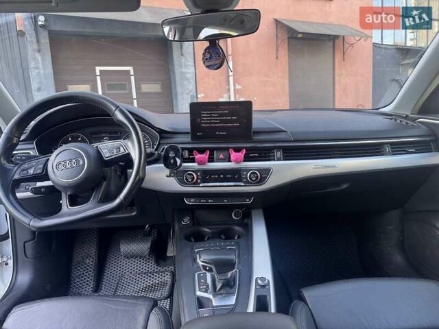 Белый Ауди А4, объемом двигателя 2 л и пробегом 295 тыс. км за 17999 $, фото 15 на Automoto.ua