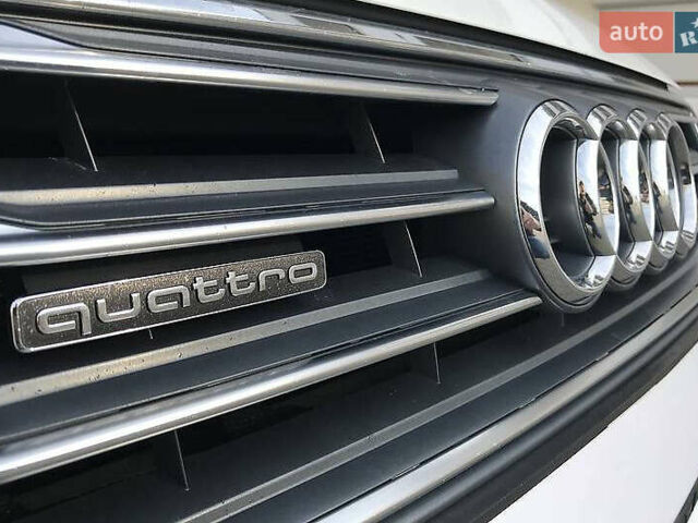Ауді А4 2017 у Києві на Automoto.ua Білий Ауді А4, об'ємом двигуна 1.97 л та пробігом 270 тис. км за 14800 $, фото 16 на Automoto.ua