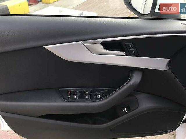 Ауді А4 2017 у Києві на Automoto.ua Білий Ауді А4, об'ємом двигуна 1.97 л та пробігом 270 тис. км за 14800 $, фото 6 на Automoto.ua