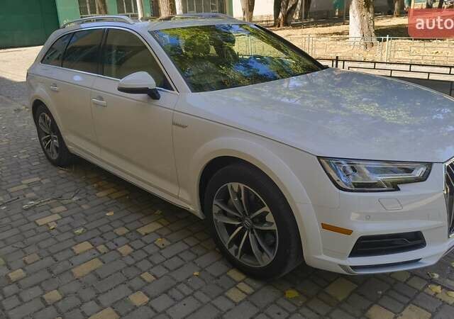 Белый Ауди А4, объемом двигателя 1.98 л и пробегом 80 тыс. км за 26000 $, фото 9 на Automoto.ua