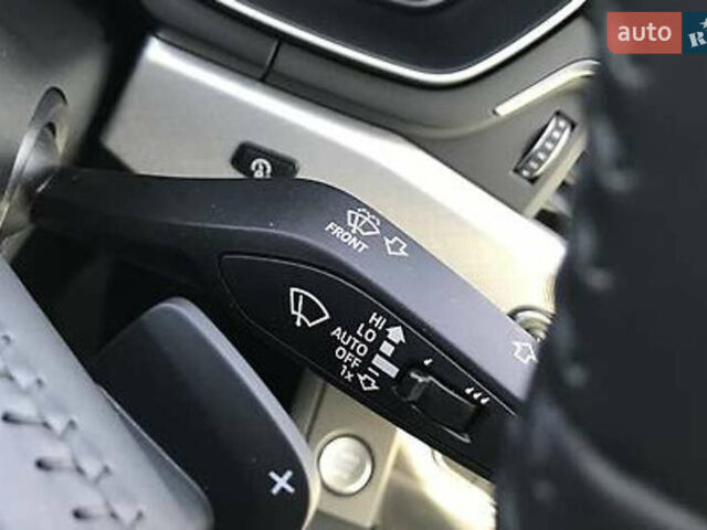 Ауді А4 2017 у Києві на Automoto.ua Білий Ауді А4, об'ємом двигуна 1.97 л та пробігом 270 тис. км за 14800 $, фото 7 на Automoto.ua