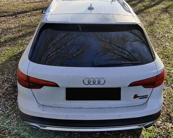 Белый Ауди А4, объемом двигателя 1.98 л и пробегом 78 тыс. км за 20500 $, фото 20 на Automoto.ua