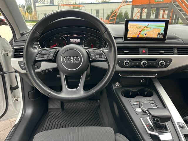 Ауді А4 2017 у Києві на Automoto.ua Білий Ауді А4, об'ємом двигуна 2 л та пробігом 227 тис. км за 16333 $, фото 19 на Automoto.ua