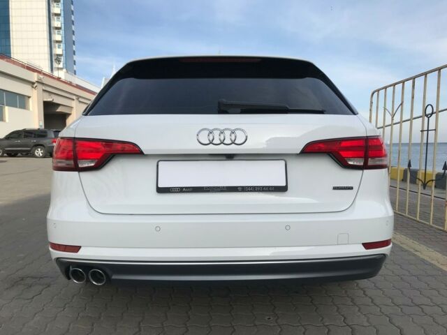 Білий Ауді А4, об'ємом двигуна 2 л та пробігом 63 тис. км за 35700 $, фото 7 на Automoto.ua