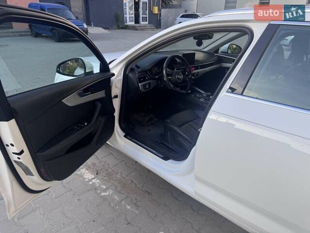Белый Ауди А4, объемом двигателя 2 л и пробегом 295 тыс. км за 17999 $, фото 17 на Automoto.ua