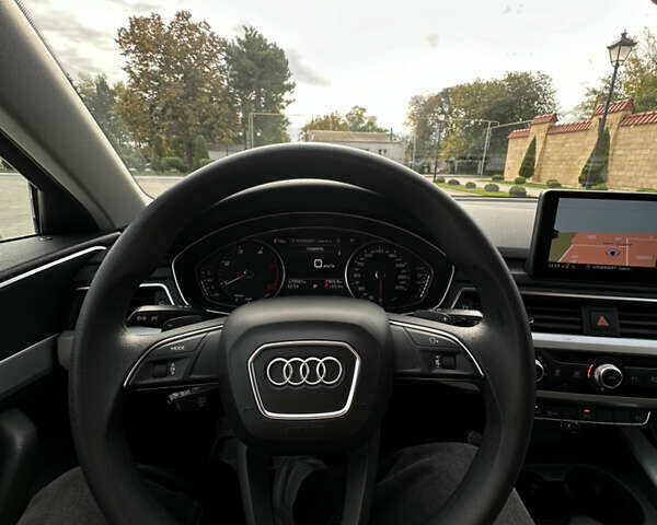 Белый Ауди А4, объемом двигателя 1.97 л и пробегом 220 тыс. км за 18500 $, фото 6 на Automoto.ua