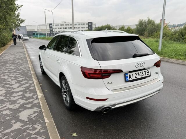 Белый Ауди А4, объемом двигателя 2 л и пробегом 123 тыс. км за 21800 $, фото 7 на Automoto.ua