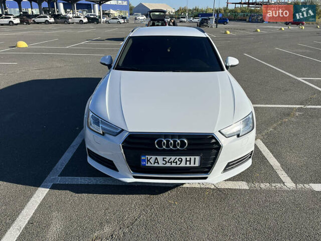 Белый Ауди А4, объемом двигателя 1.97 л и пробегом 228 тыс. км за 18700 $, фото 1 на Automoto.ua