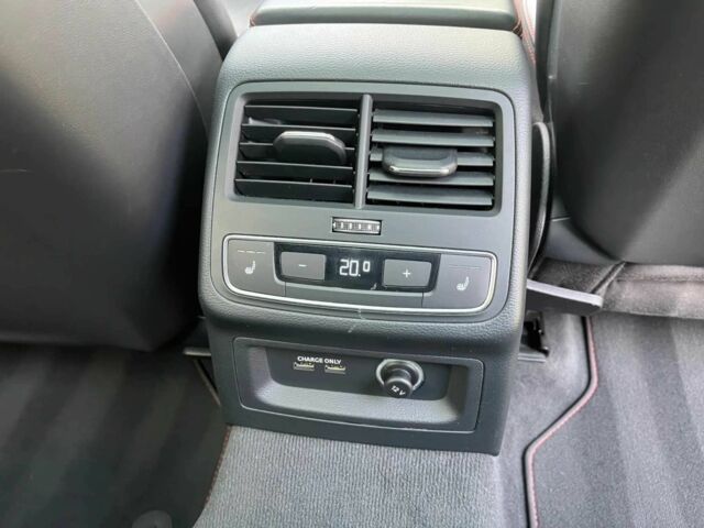 Ауді А4 2018 у Рівному на Automoto.ua Білий Ауді А4, об'ємом двигуна 3 л та пробігом 88 тис. км за 14200 $, фото 14 на Automoto.ua