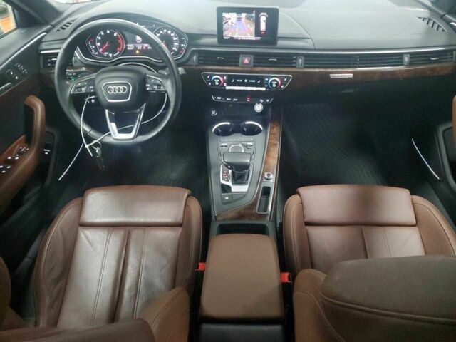 Белый Ауди А4, объемом двигателя 2 л и пробегом 77 тыс. км за 7500 $, фото 7 на Automoto.ua