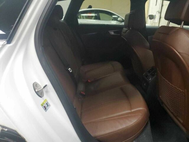 Белый Ауди А4, объемом двигателя 2 л и пробегом 77 тыс. км за 7500 $, фото 10 на Automoto.ua