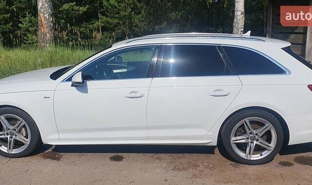 Белый Ауди А4, объемом двигателя 2 л и пробегом 242 тыс. км за 23000 $, фото 2 на Automoto.ua