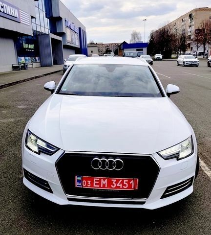 Білий Ауді А4, об'ємом двигуна 1.4 л та пробігом 209 тис. км за 18700 $, фото 4 на Automoto.ua