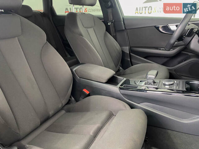 Белый Ауди А4, объемом двигателя 1.97 л и пробегом 203 тыс. км за 19750 $, фото 7 на Automoto.ua