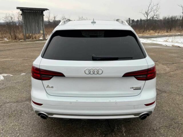 Белый Ауди А4, объемом двигателя 2 л и пробегом 44 тыс. км за 7900 $, фото 5 на Automoto.ua