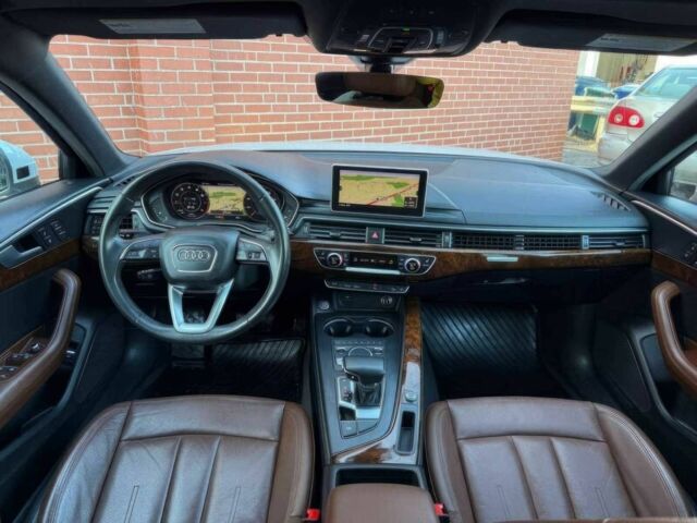 Белый Ауди А4, объемом двигателя 2 л и пробегом 33 тыс. км за 16800 $, фото 9 на Automoto.ua